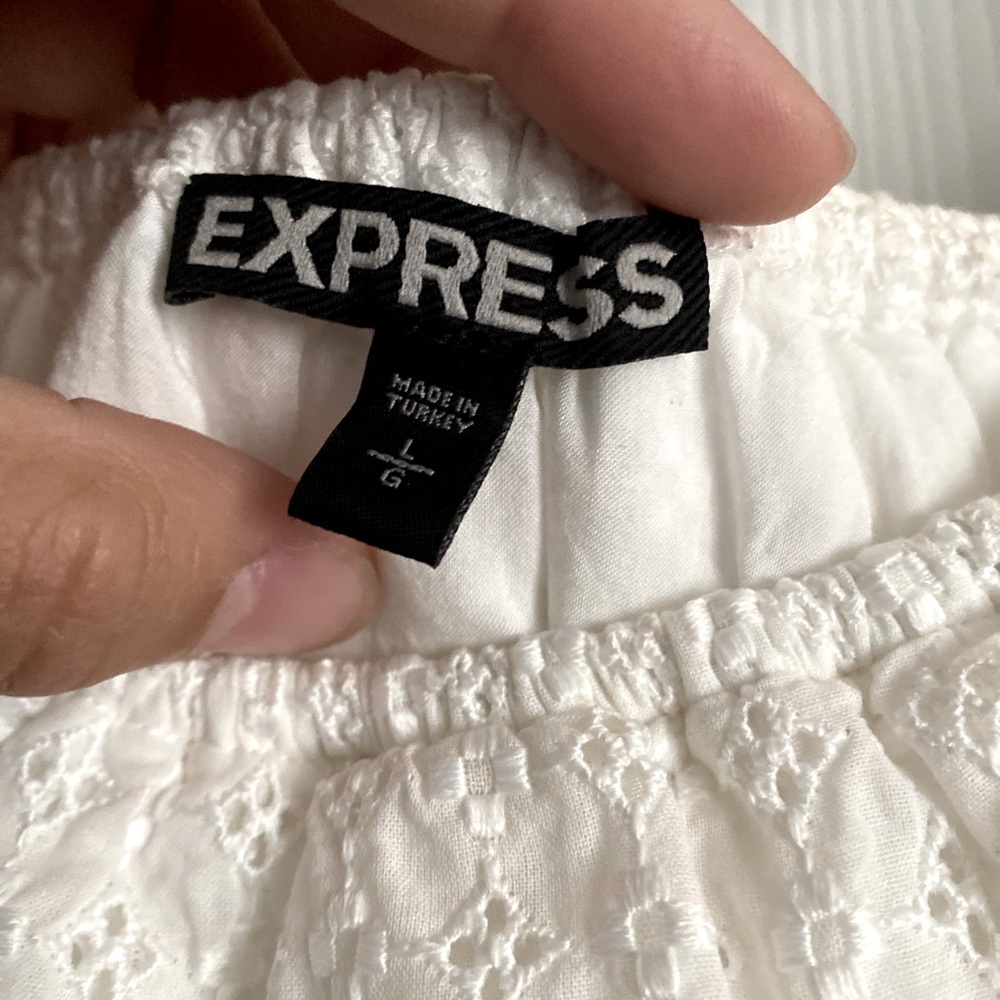 Express White Eyelet Ruffle Top - Picture 8 of 9
